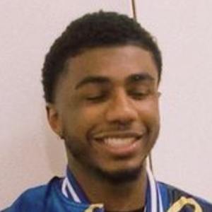 turntuptorey, 25 (Estrella de TikTok)