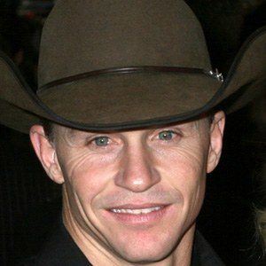 Ty Murray, 56 (Наездник на быках )