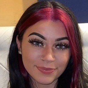 Tybsierraa, 23 (TikTok Star)