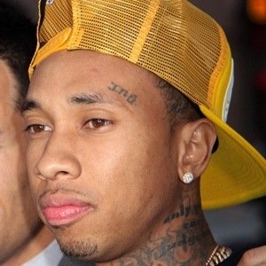 Birth Charts of Celebrities born on November 19