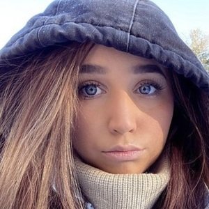 Tyla Decker, 30 (TikTok明星)