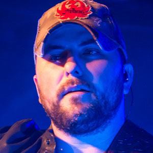 Tyler Farr image 2