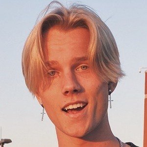 Tyler Pauley, 24 (TikTok Star)