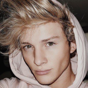 Tyson French, 29 (Photographer)