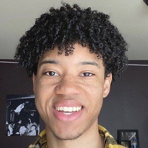 Undos, 25 (TikTok Star)