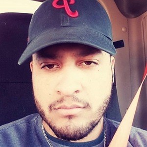 Uno Lavoz, 36 (Rapper)