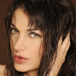 Vale Degenaro, 46 (Instagram Star)