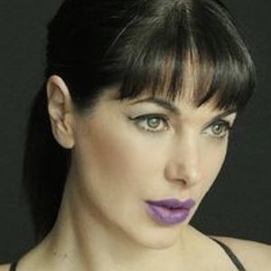 Vale Degenaro, 46 (Instagram明星)