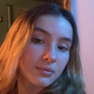 Valencia Grace image 4