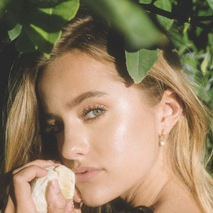 Valentina Bilbao, 22 (Instagram明星)