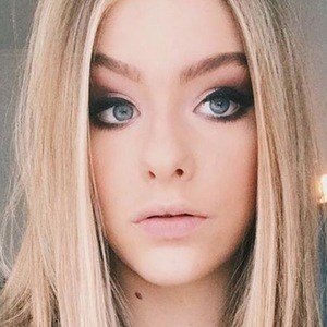 Valentina Schulz, 20 (YouTube明星)