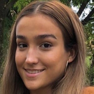 Valentina Tellado, 21 (Danser)