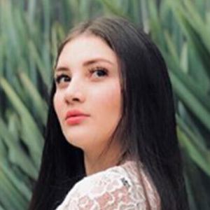 Valentina Zarate, 27 (YouTube Star)