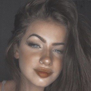 Valeria Aliti, 22 (TikTok明星)