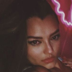 Valeria Faudel image 5