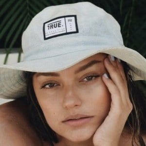 Valeria Faudel image 6