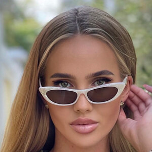 Valeria Sokolova, 38 (Model)