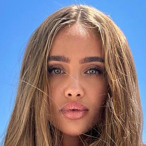 Valeria Sokolova, 38 (Model)