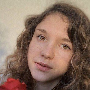 Valeria Vedovatti, 22 (YouTube Star)