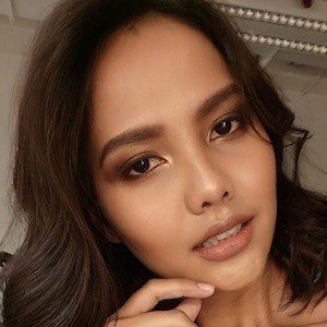 Valerie Krasnadewi, 33 (Modell)