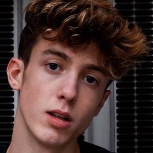 valoougram, 24 (TikTok Star)