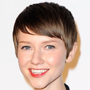 Valorie Curry image 6