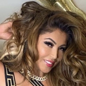 Valorie Dash image 7