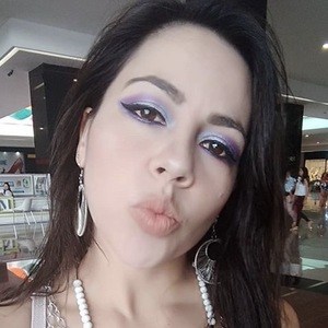 Vane Vales, 35 (Star di YouTube)