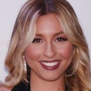 Vanessa Jamison, 31 (Pop Singer)