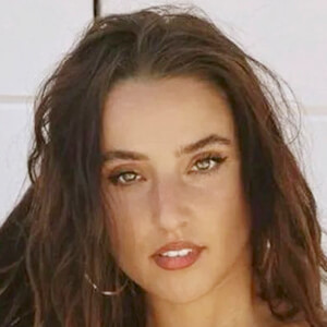 Vanessa Munley, 32 (TikTok Star)