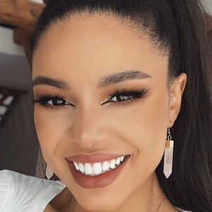 Vanessa Somuayina, 29 (YouTube明星)