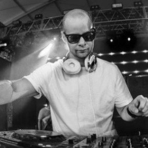 Vanic, 36 (唱片骑师)