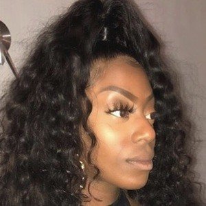 Vee Brown image 6