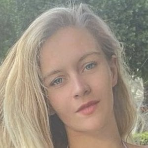 Vera Dijkmans, 28 (Instagram Star)