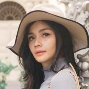Vern Enciso image 6