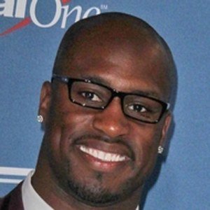 Vernon Davis image 6