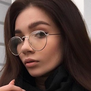 Veronica Marie image 4