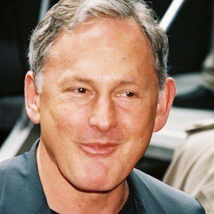 Victor Garber image 8