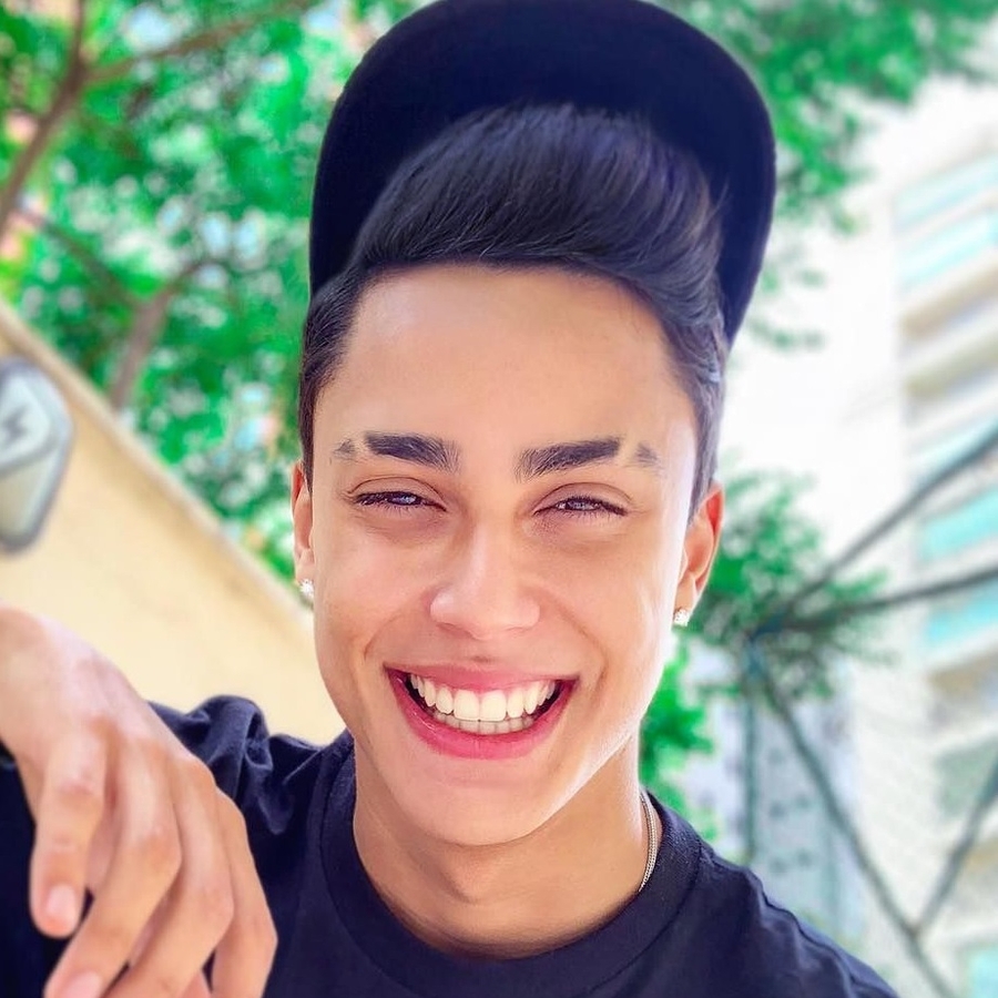 Victor Lunardi image 4