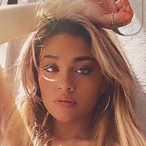 Victoria Annunziato, 25 (TikTok Star)