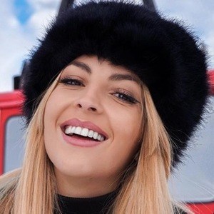 Victoria Dalloz image 4