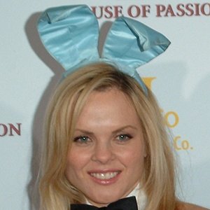 Victoria Fuller image 7