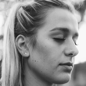 Victoria Garrick, 28 (Jogador De Vôlei)