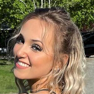 Victoria Grieco, 20 (TikTok Star)