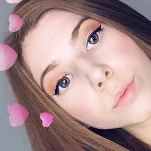 Victoria Raechel, 25 (YouTube明星)