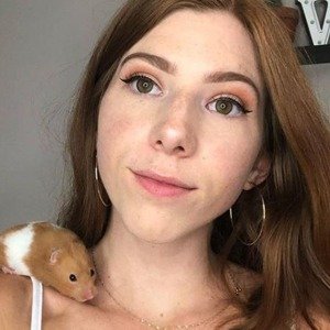 Victoria Raechel, 26 (YouTube Star)
