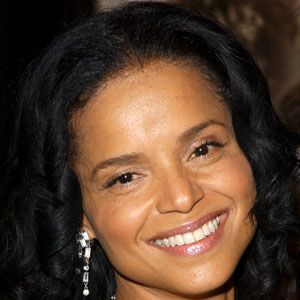 Victoria Rowell image 3