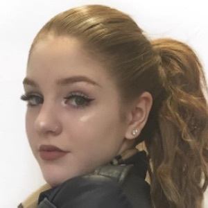 Victoria Samson, 24 (Star di YouTube)