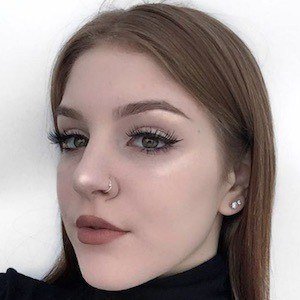 Victoria Samson, 24 (YouTube明星)