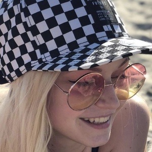 Victoria Trengereid Sara image 3